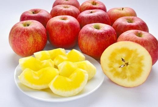 糖度の14 度以上の稀少なりんごや、シルクのような舌ざわりの